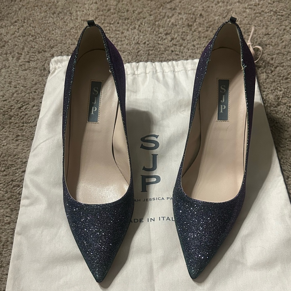 NEW Fawn in the 70 Heel